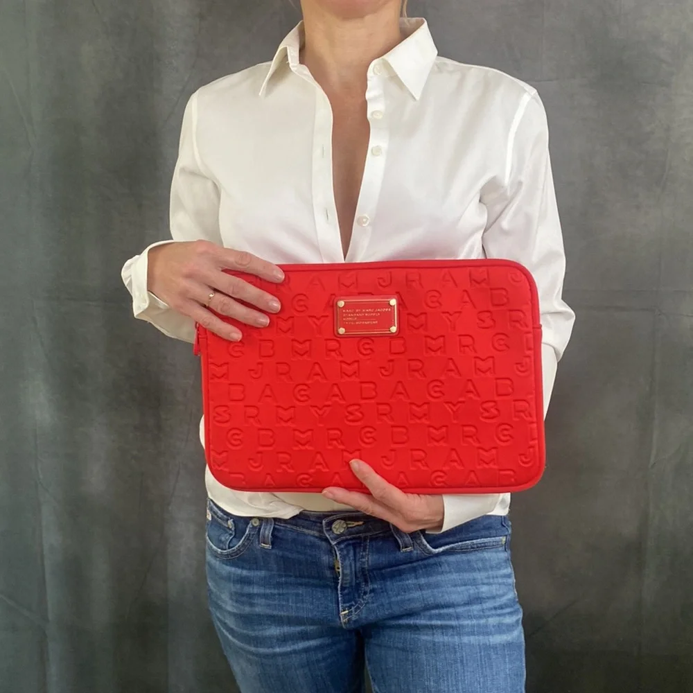 Marc Jacobs laptop case Red